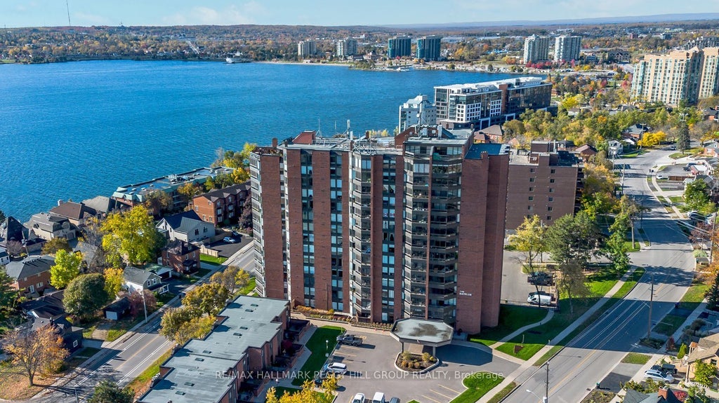 181 Collier Street 504, Barrie