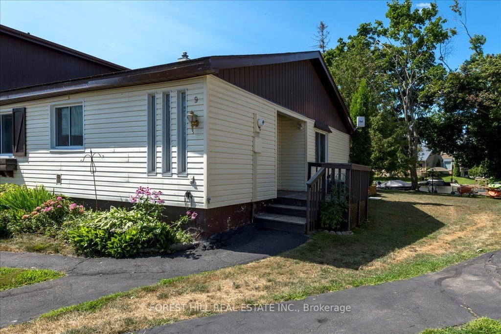 70 Laguna Parkway 9, Ramara