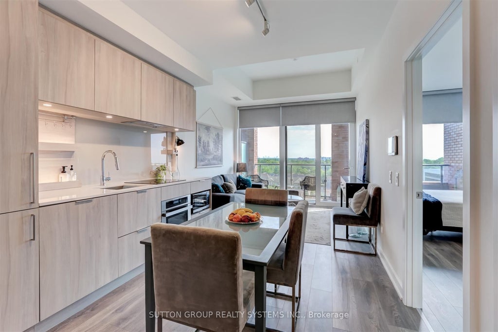 28 Ann Street 807, Mississauga