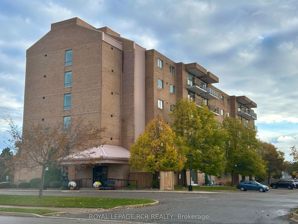 16 Fourth Street 58, Orangeville