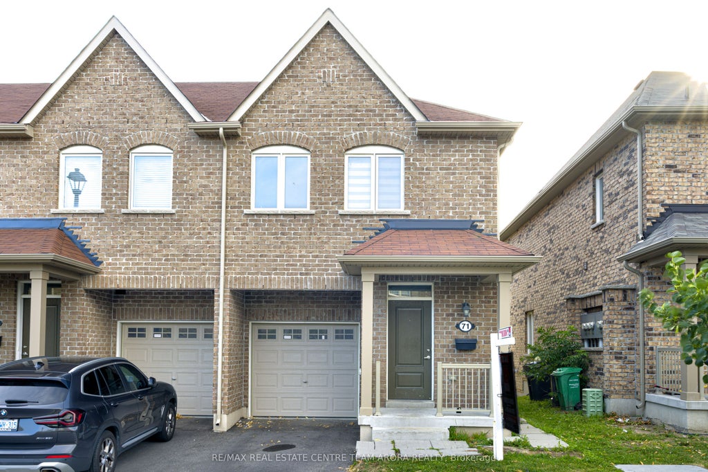 50 Edinburgh Drive 71, Brampton