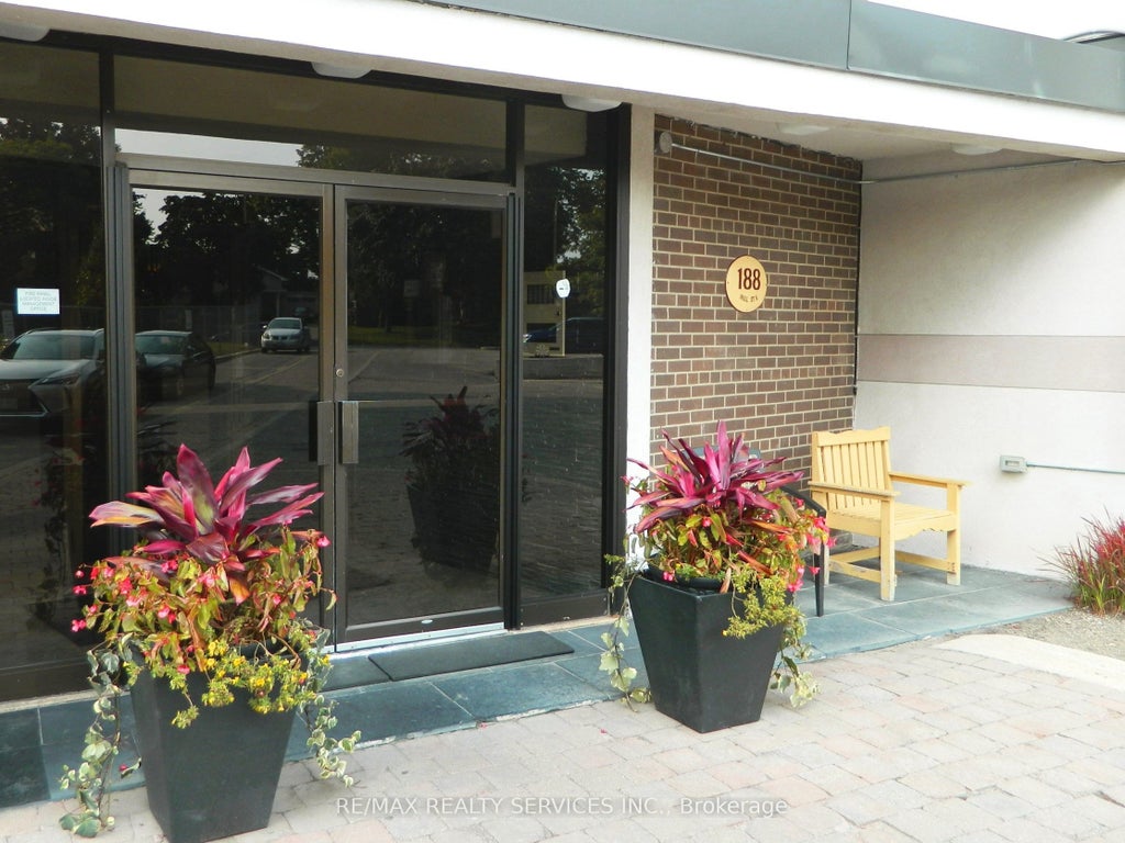 188 Mill Street S 417, Brampton