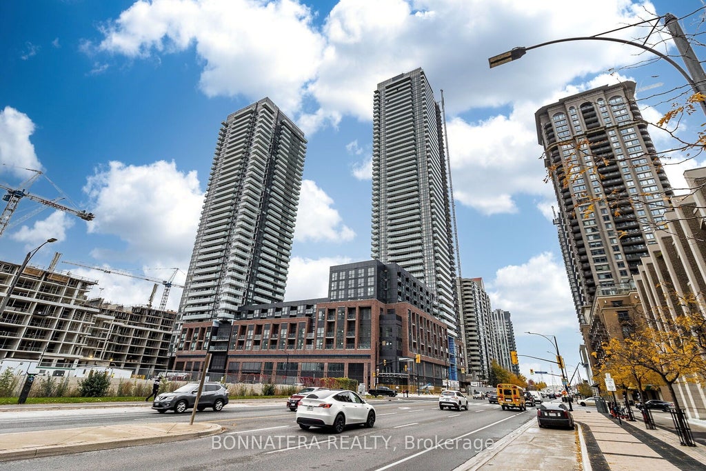4130 Parkside Village Drive 1703, Mississauga