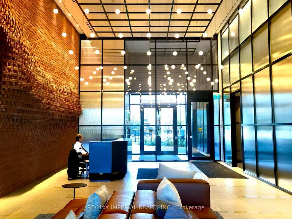 3200 William Coltson Avenue 416, Oakville