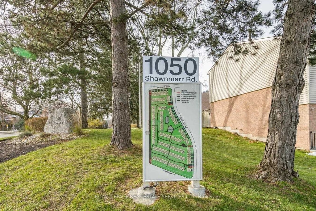 1050 Shawnmarr Road 106, Mississauga