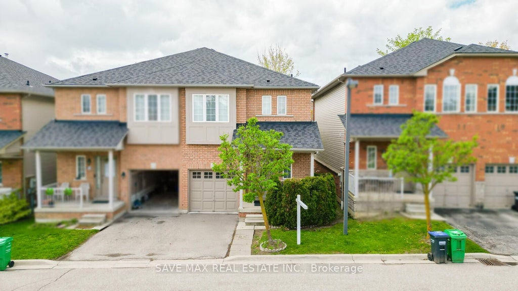 2270 Britannia Road W 18, Mississauga
