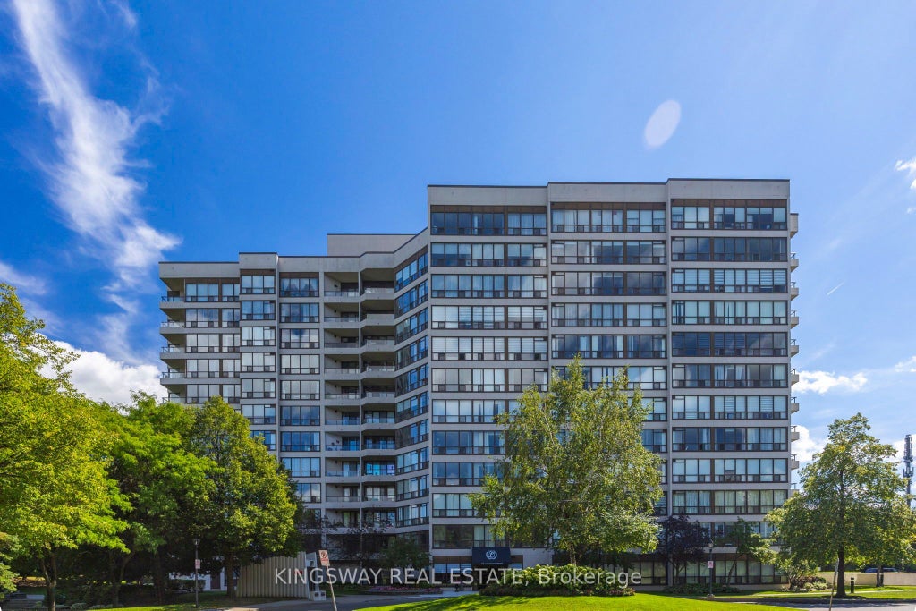 12 Laurelcrest Street 507, Brampton