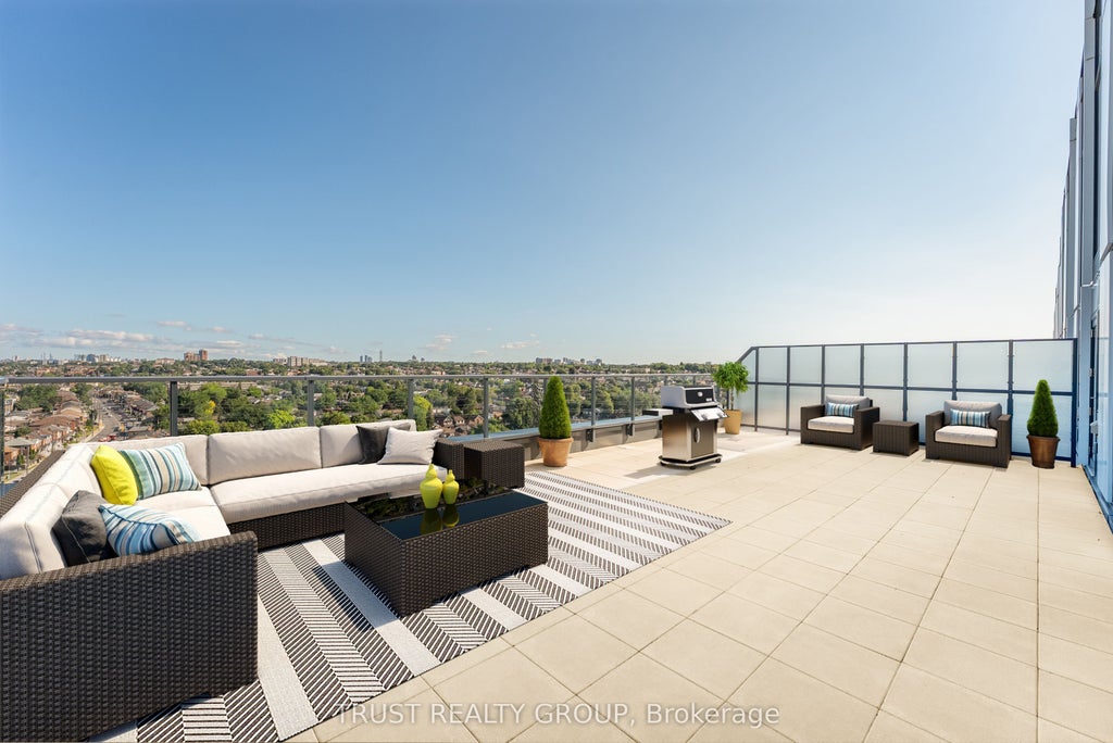 1808 St. Clair Avenue W 1104, Toronto W02