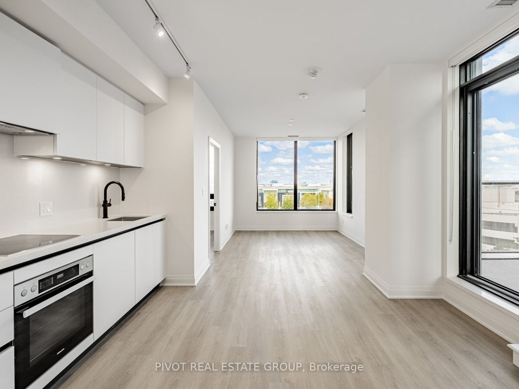 4023 The Exchange N/a 502, Mississauga