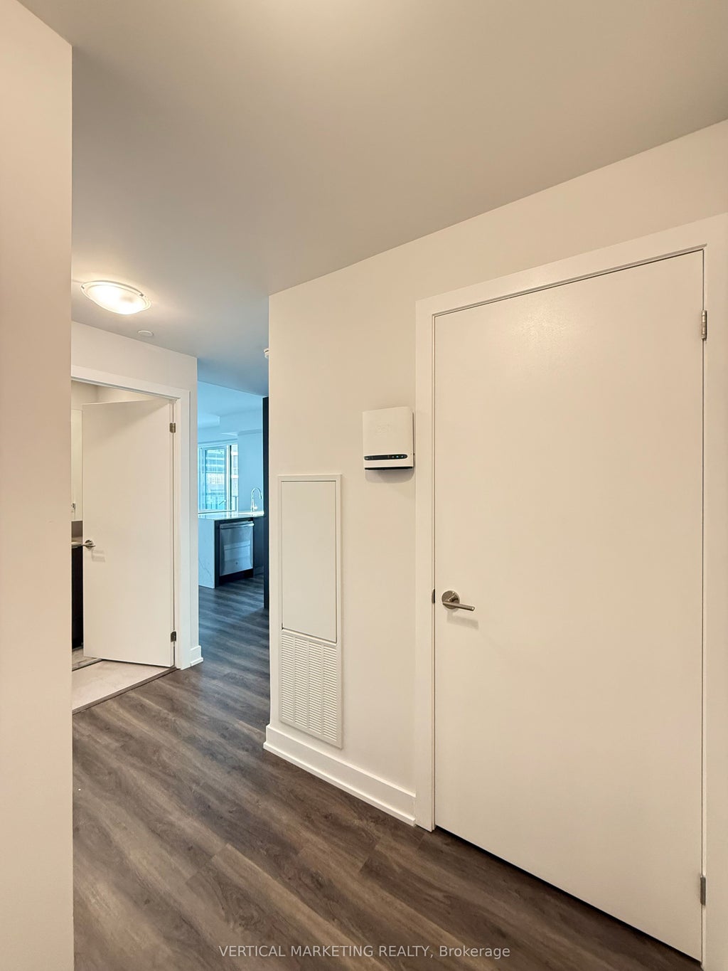 4130 Parkside Village Drive 1810, Mississauga