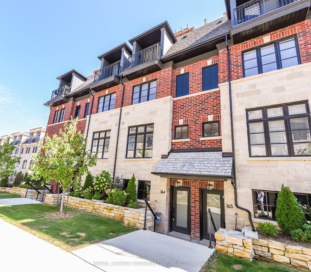 50 Lunar Crescent 164, Mississauga