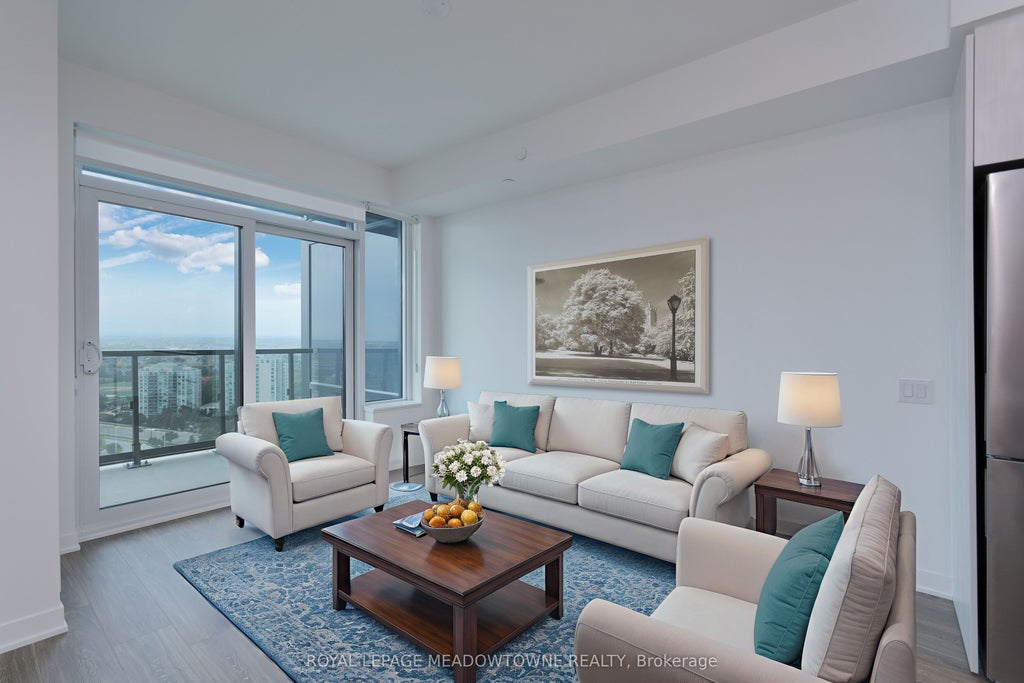 2495 Eglinton Avenue W 2306, Mississauga