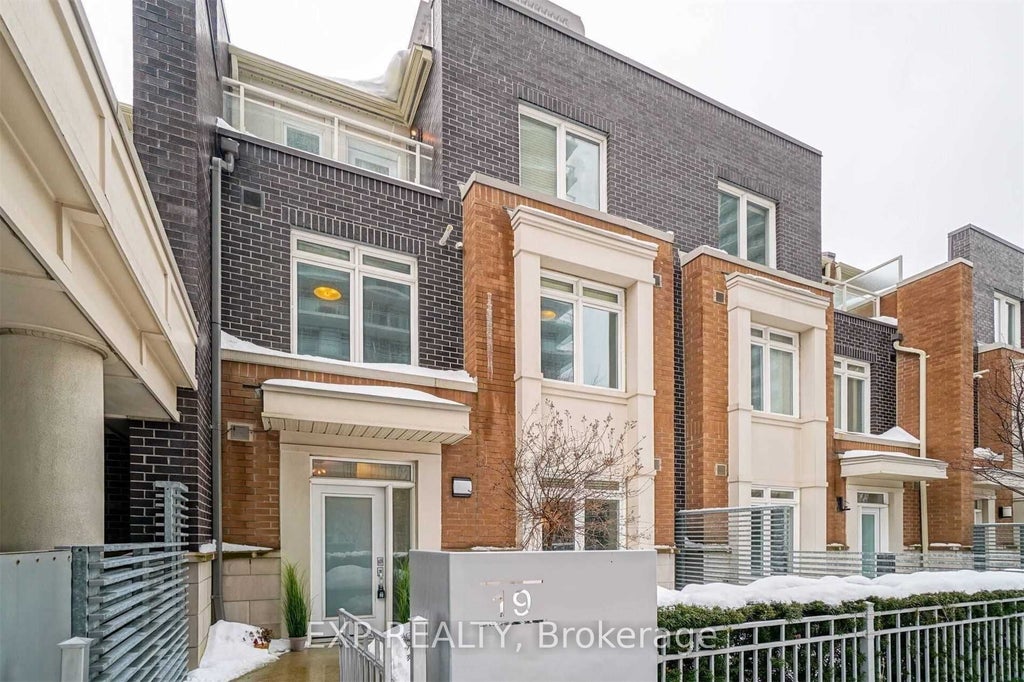 370 Square One Dr Drive N, Mississauga