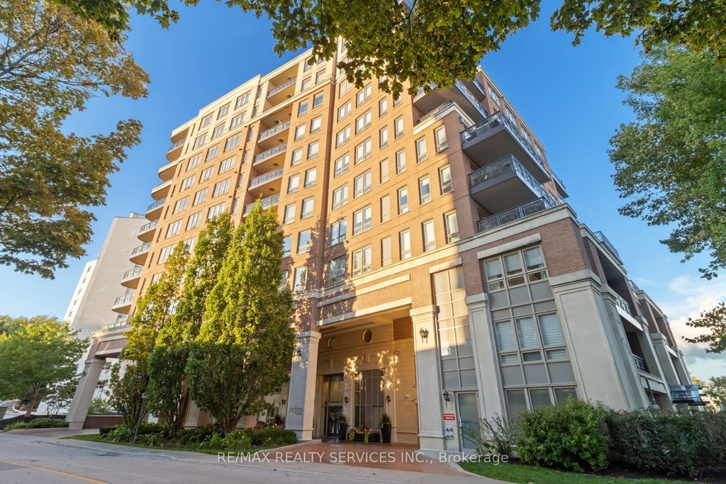 111 Forsythe Street 1003, Oakville