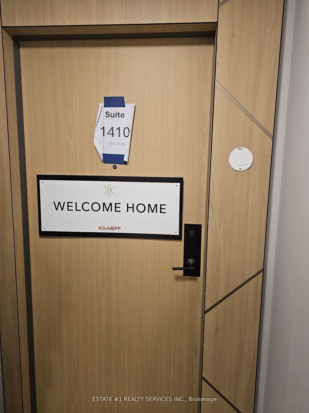 204 Burnhamthrope Road E 1410, Mississauga