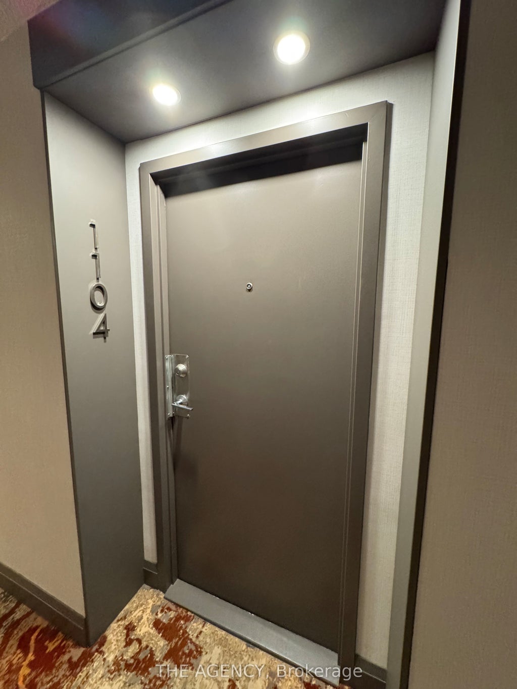 1155 Bough Beeches Boulevard W 1104, Mississauga