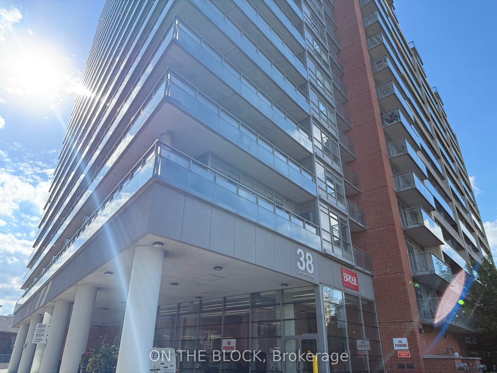 38 Joe Shuster Way 302, Toronto W01