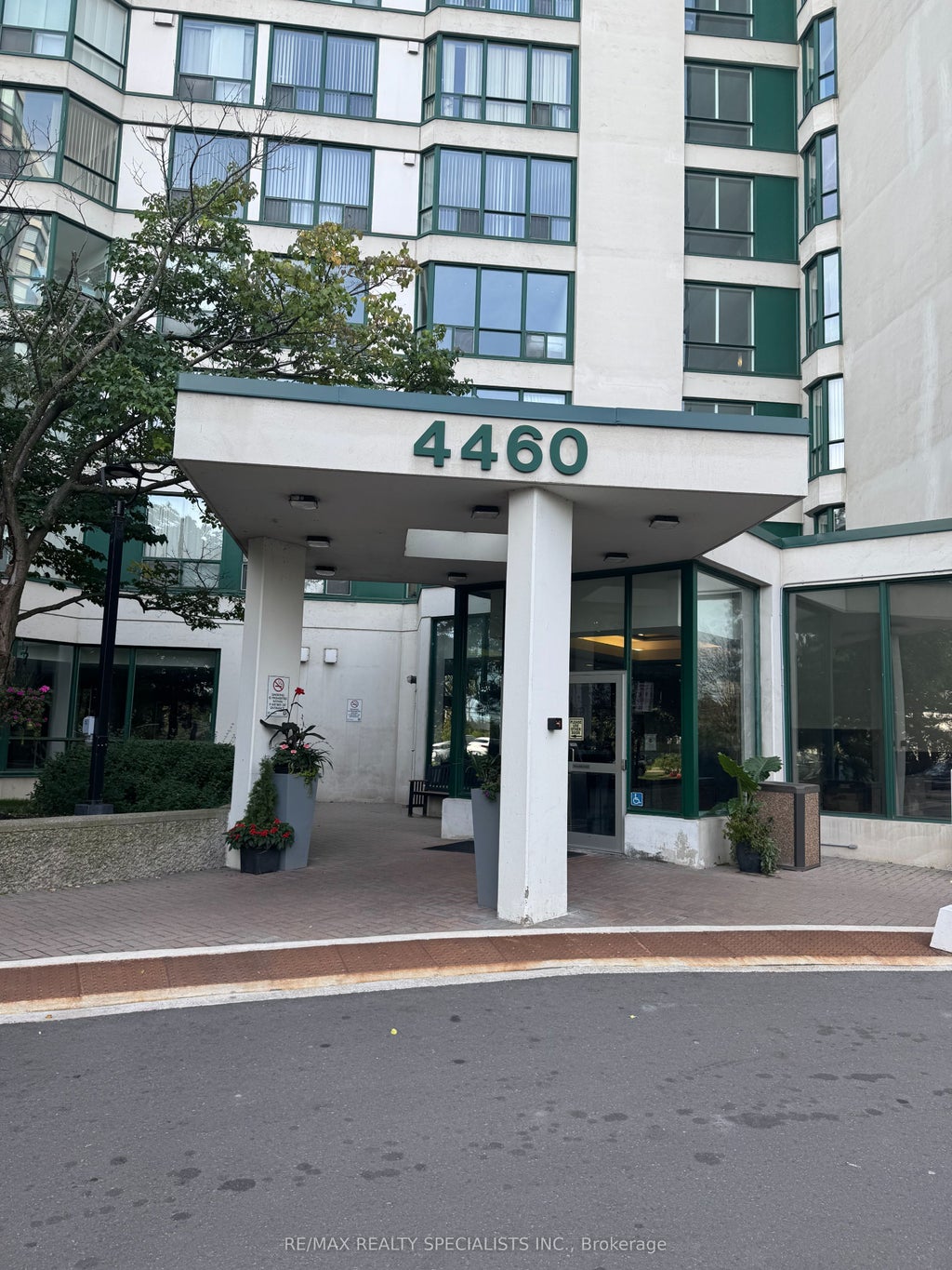 4460 Tucana Court 1807 (primary Bedroom), Mississauga