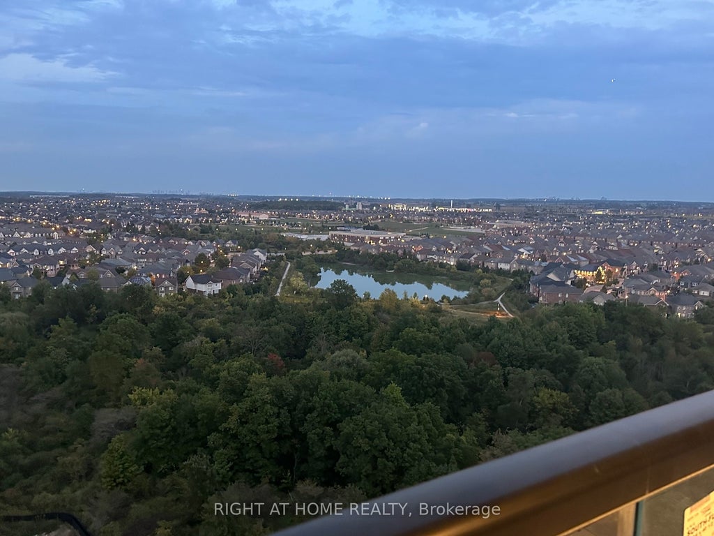 8010 Derry Road 1601, Milton