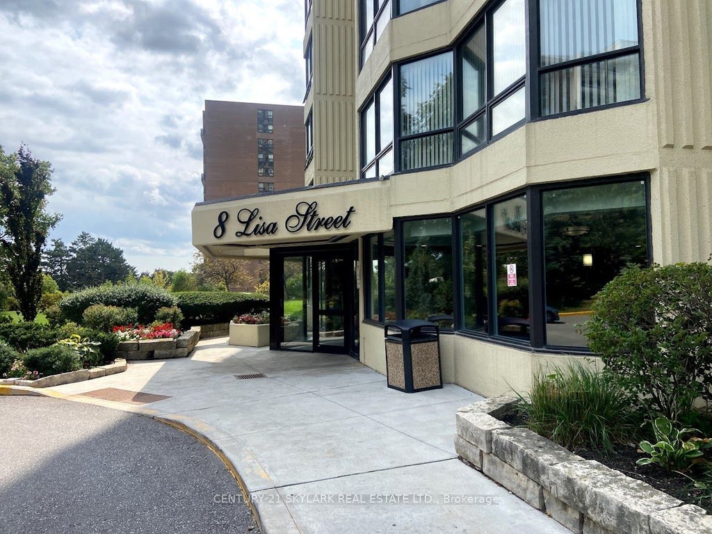 8 Lisa Street 706, Brampton