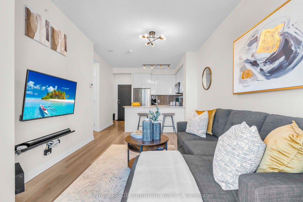 5033 Four Springs Avenue 1811, Mississauga