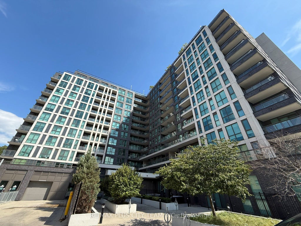 80 Esther Lorrie Drive S 807, Toronto W10