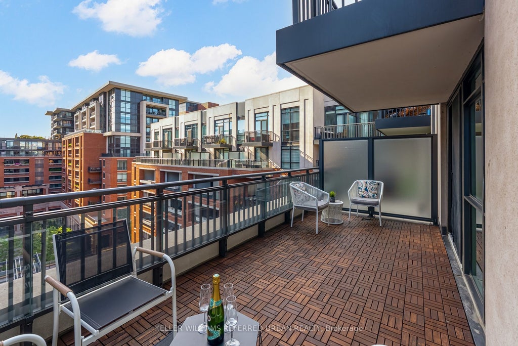 36 Via Bagnato Street 743, Toronto W04