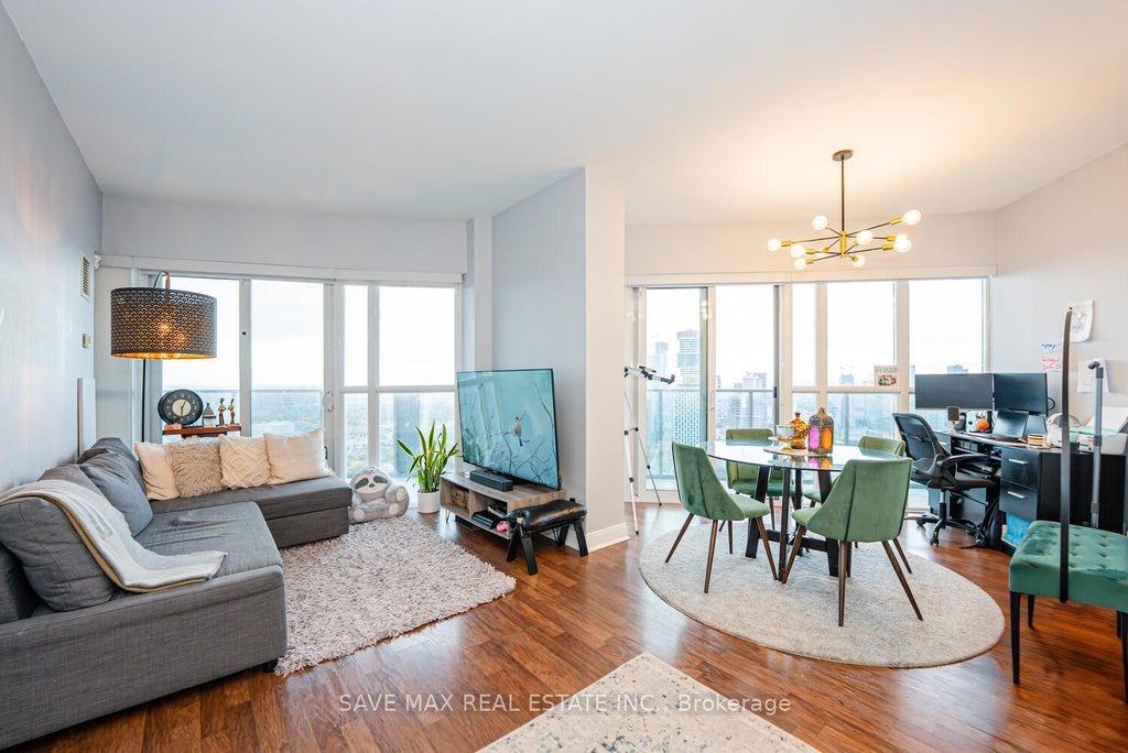 60 Absolute Avenue 4903, Mississauga