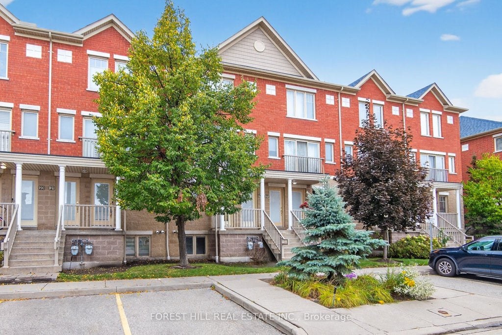 5050 Intrepid Drive 20, Mississauga