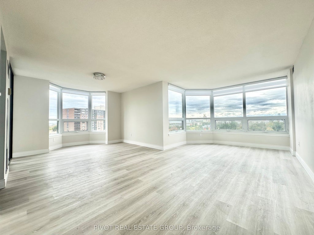 8 Lisa Street 807, Brampton