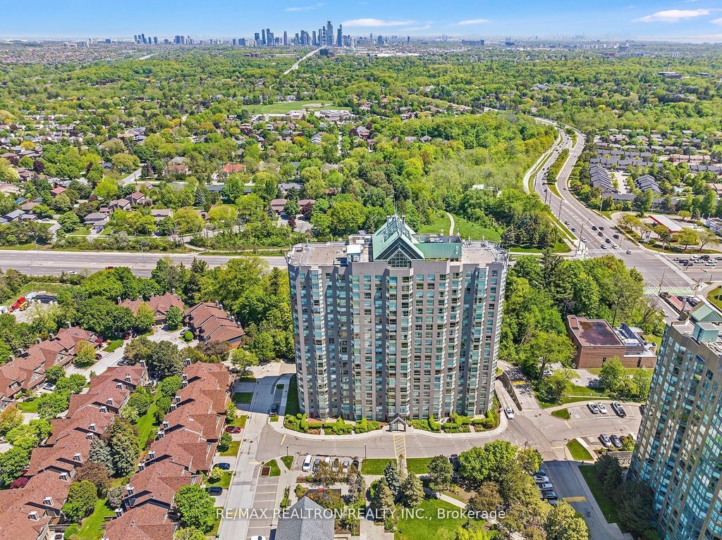 2155 Burnhamthorpe Road W 1301, Mississauga