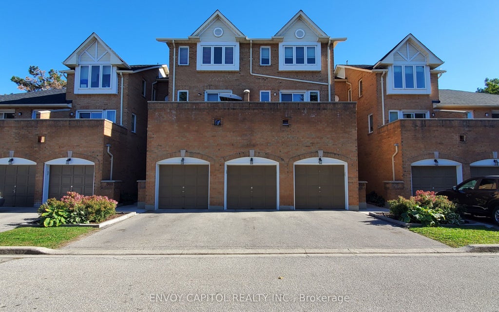 60 Barondale Drive 306, Mississauga