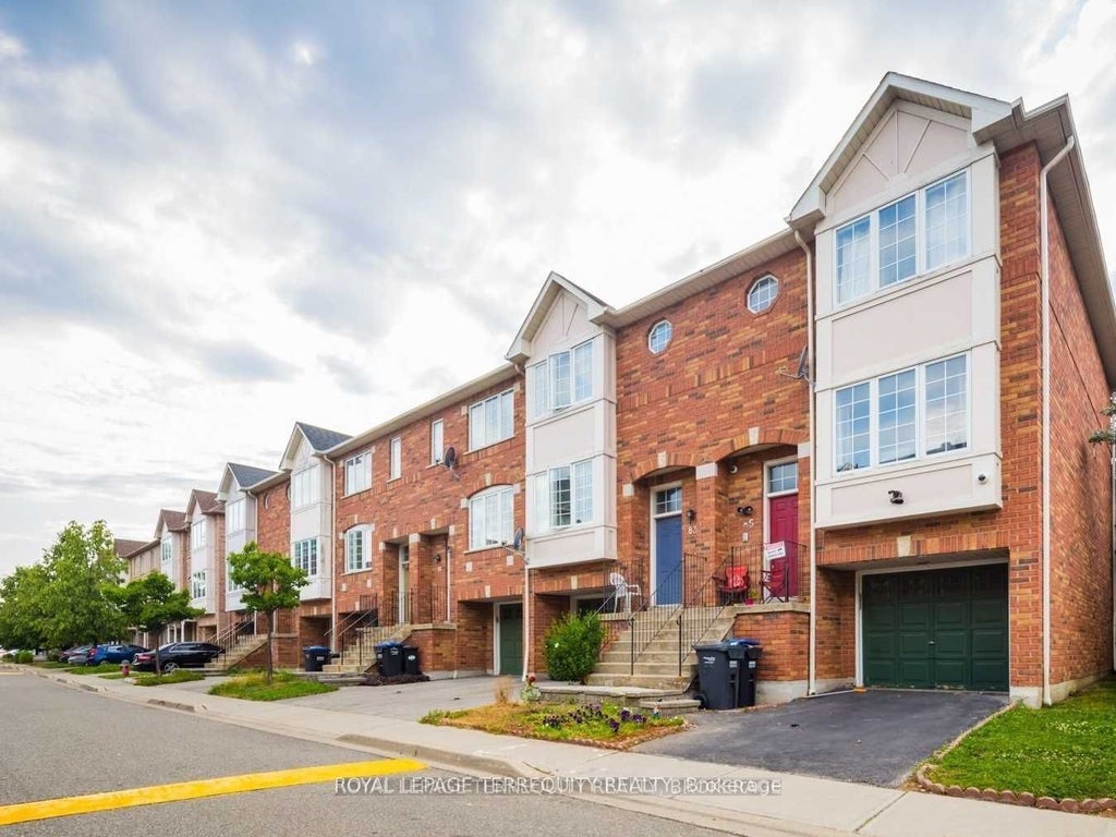 80 Acorn Place 91, Mississauga