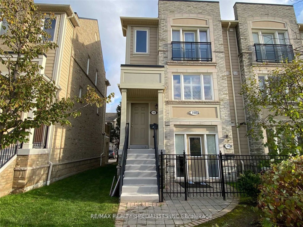 3108 Eglinton Avenue W 100, Mississauga