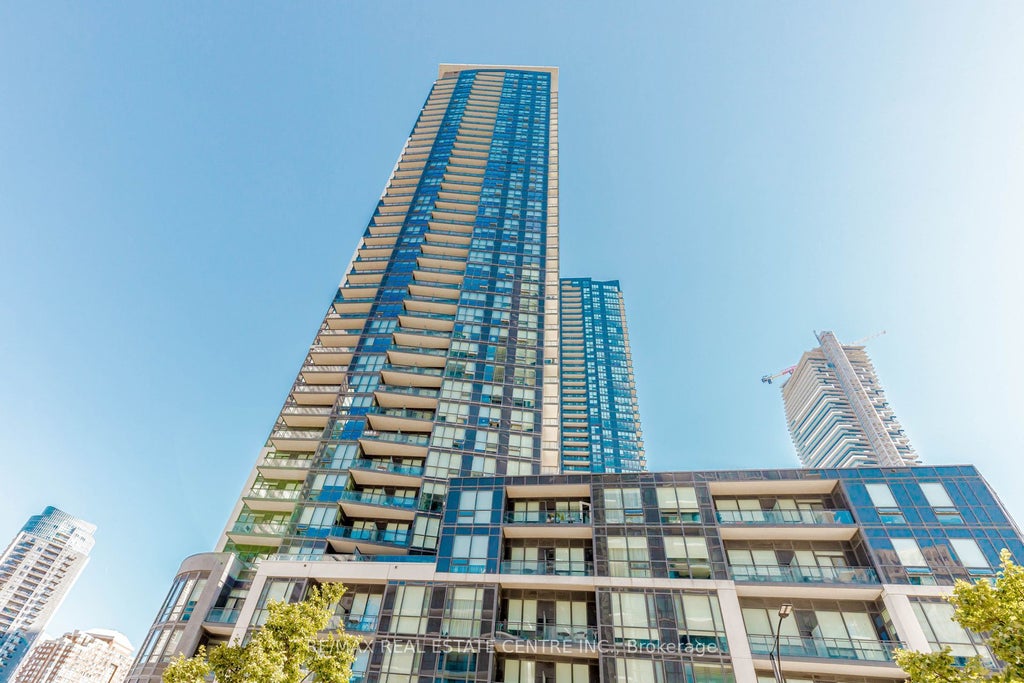 510 Curran Place 3402, Mississauga
