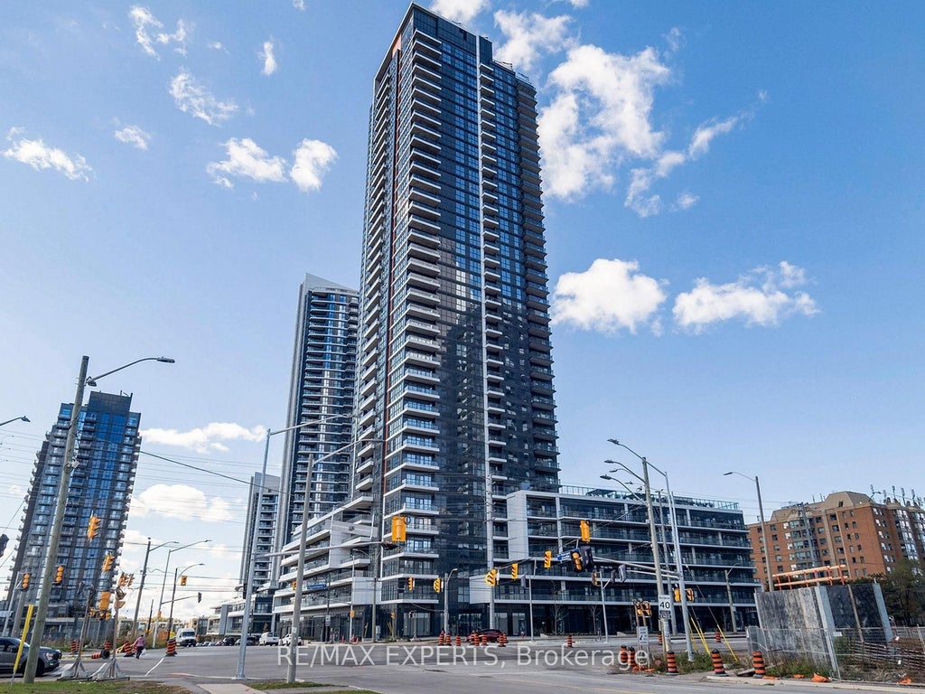 15 Watergarden Drive 307, Mississauga