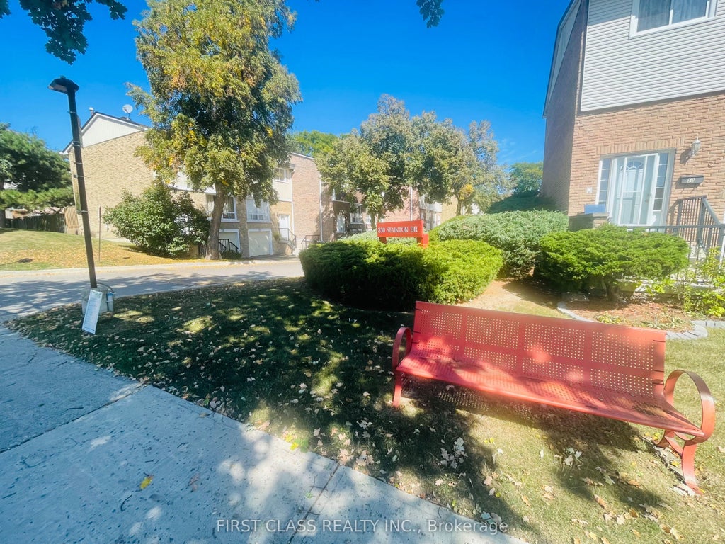 830 Stainton Drive 51, Mississauga