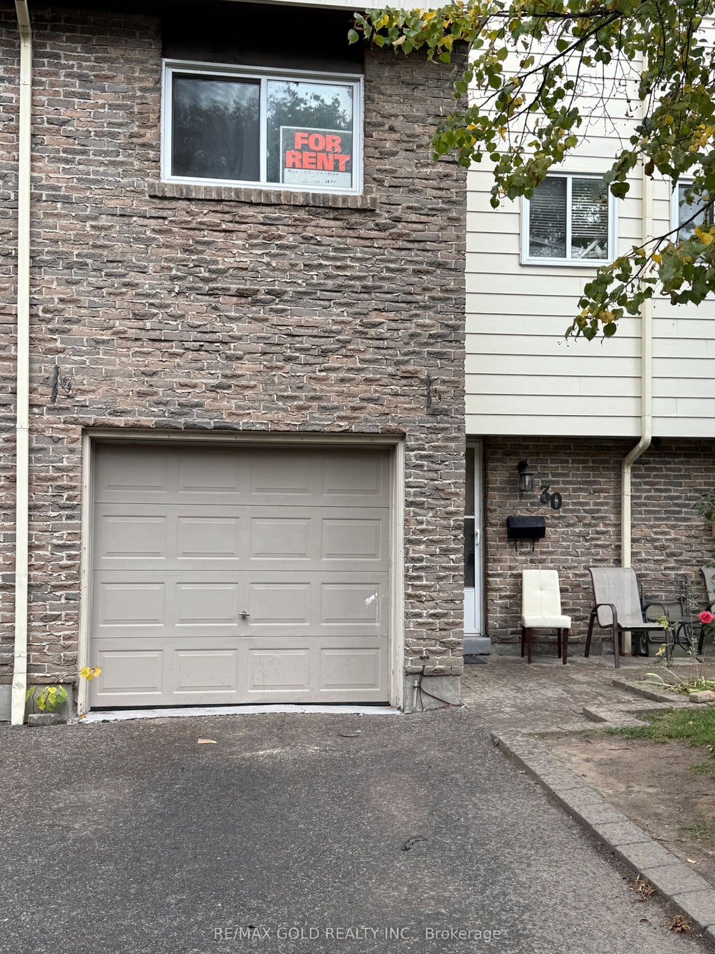 30 Tara Park Crescent 30, Brampton