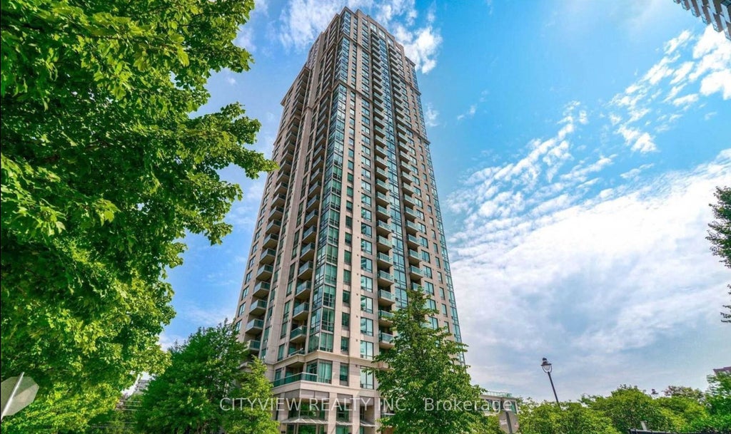 3504 Hurontario Street 2711, Mississauga