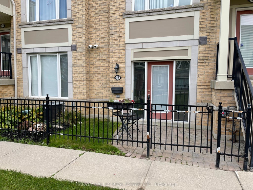 3050 Erin Centre Boulevard 119, Mississauga