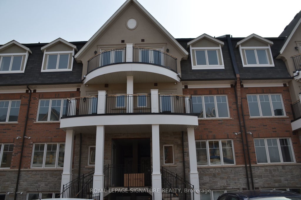 2420 Baronwood Drive 32-02, Oakville