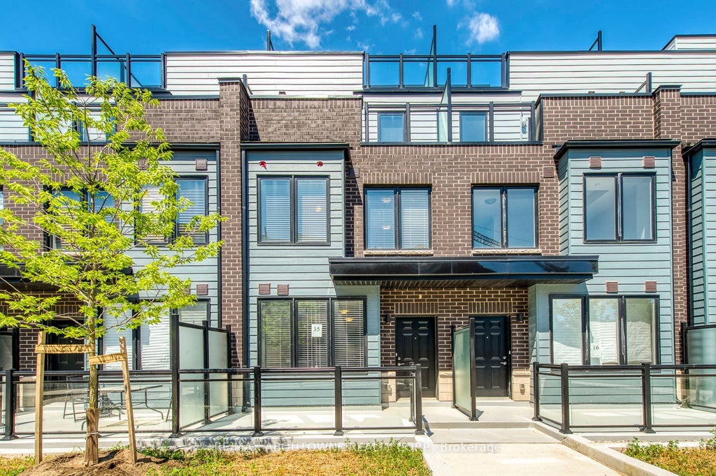 2212 Bromsgrove Road 15, Mississauga