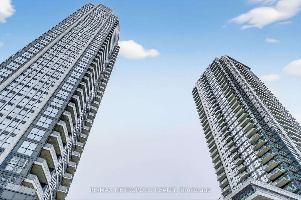 15 Watergarden Drive 906, Mississauga