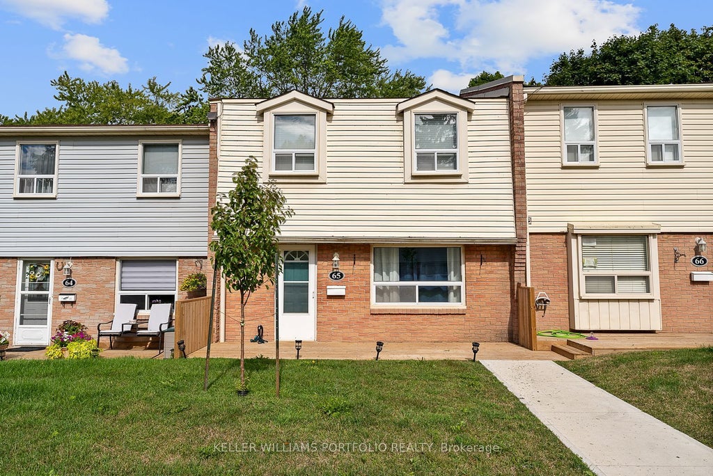 1055 Shawnmarr Road 65, Mississauga