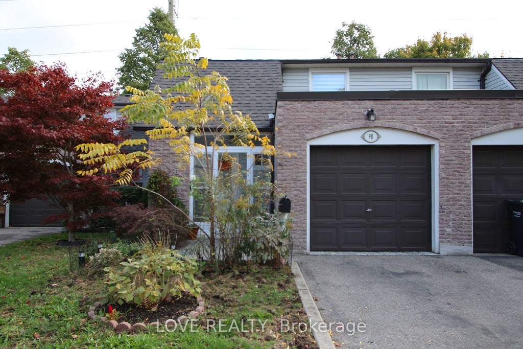 2440 Bromsgrove Road 90, Mississauga