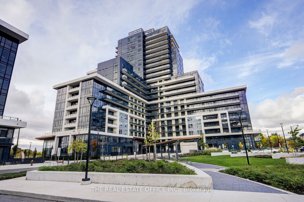 3220 William Coltson Avenue 601, Oakville