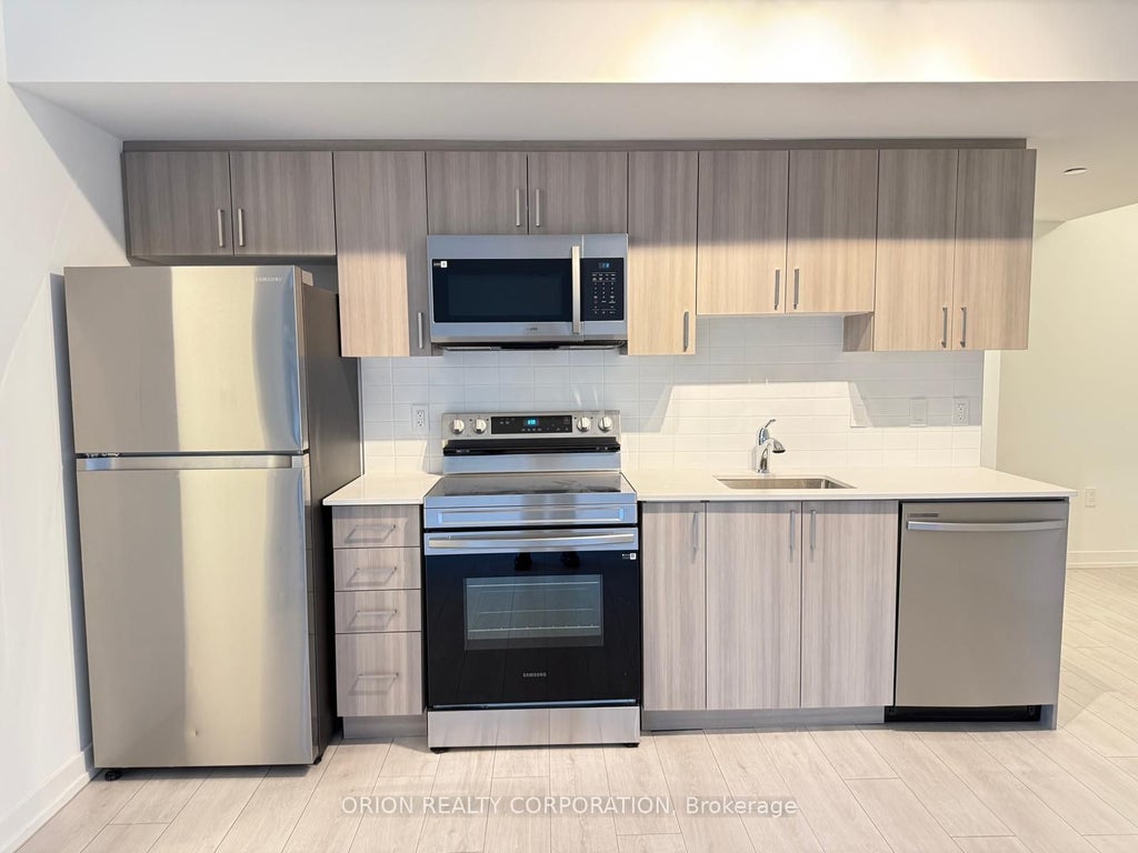 556 Marlee Avenue 604, Toronto W04