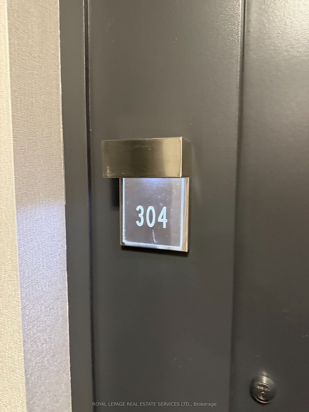 223 Webb Drive 304, Mississauga