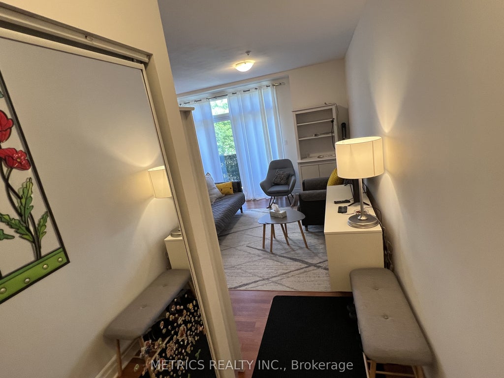 459 Kerr Street 201, Oakville