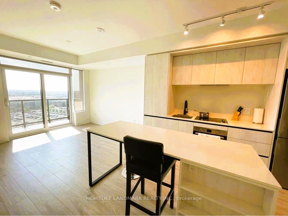 2495 Eglinton Avenue W 1405, Mississauga